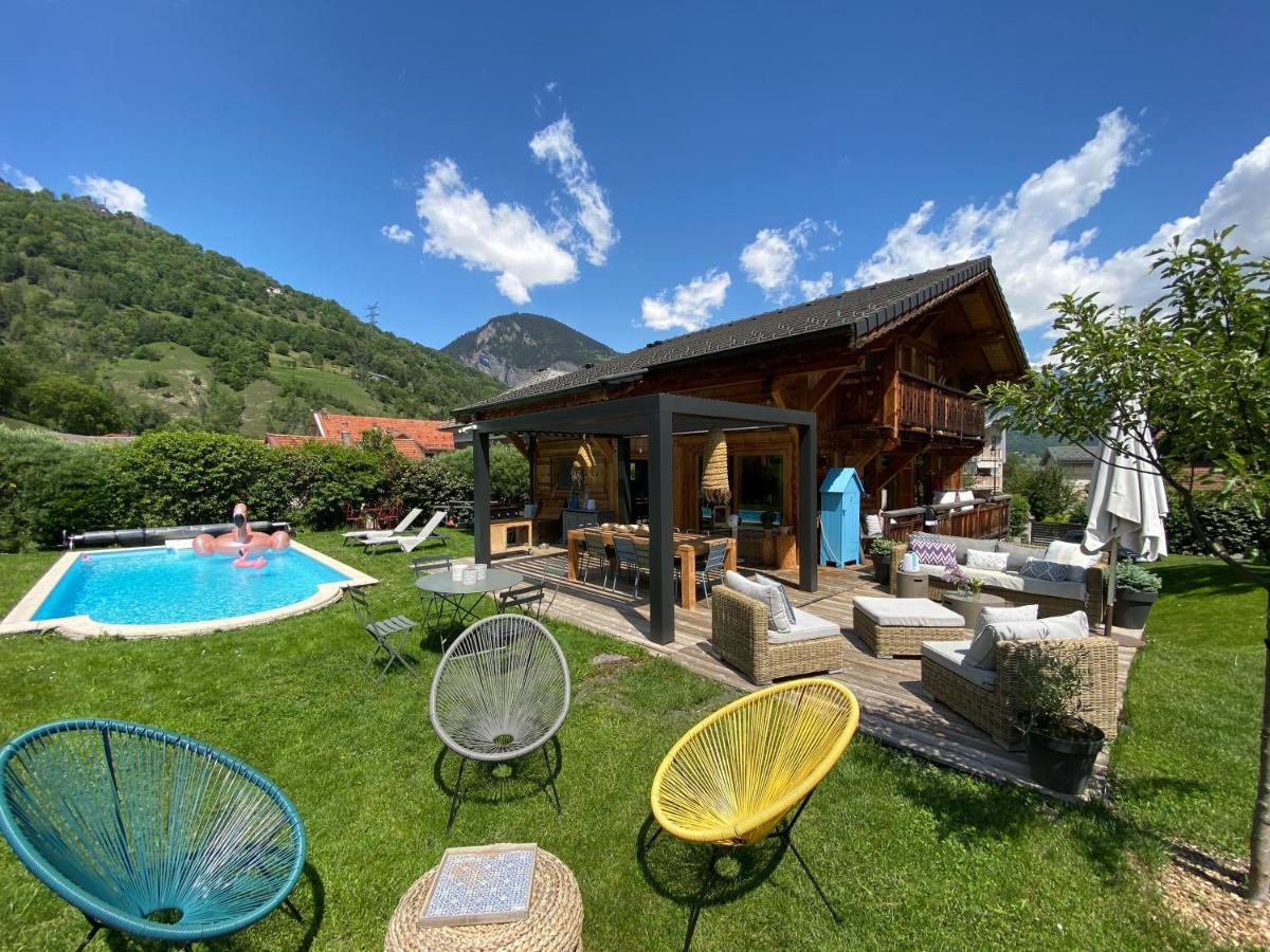 Grand Chalet A La Montagne 圣莫里斯堡 外观 照片