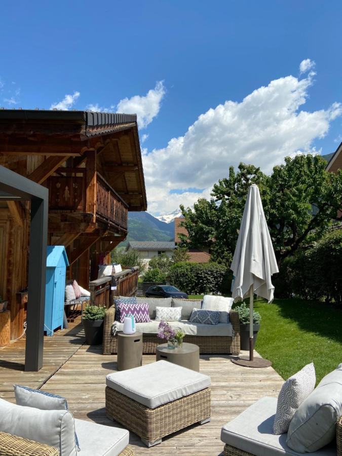 Grand Chalet A La Montagne 圣莫里斯堡 外观 照片