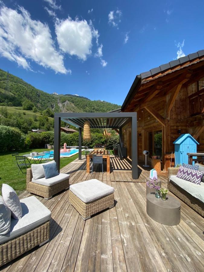 Grand Chalet A La Montagne 圣莫里斯堡 外观 照片