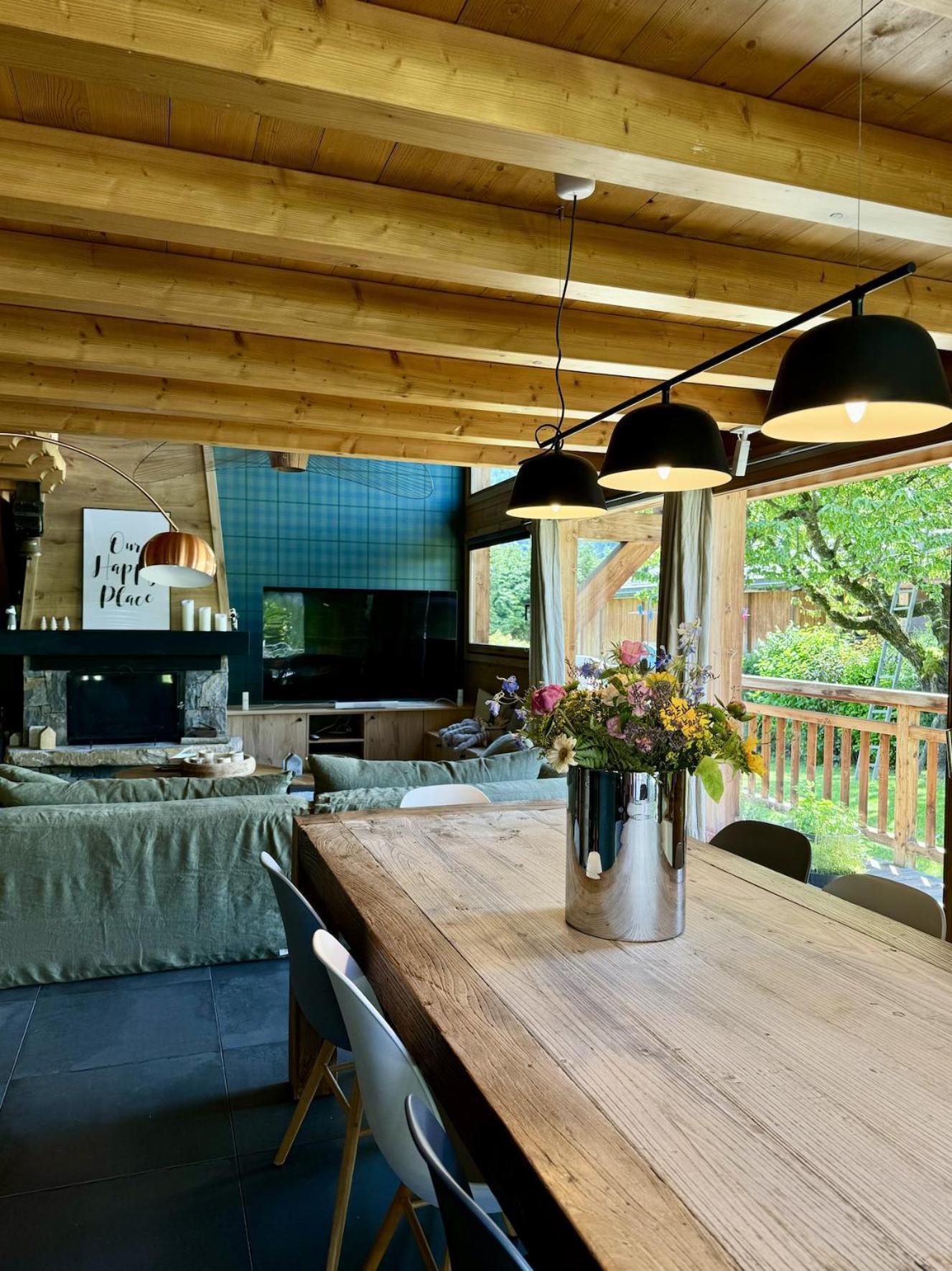 Grand Chalet A La Montagne 圣莫里斯堡 外观 照片